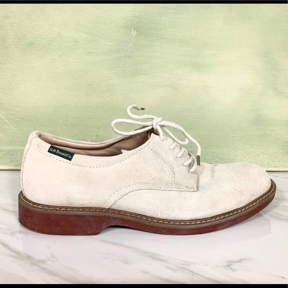 GH Bass Pasadena Buck Suede Lace Up Shoe in White